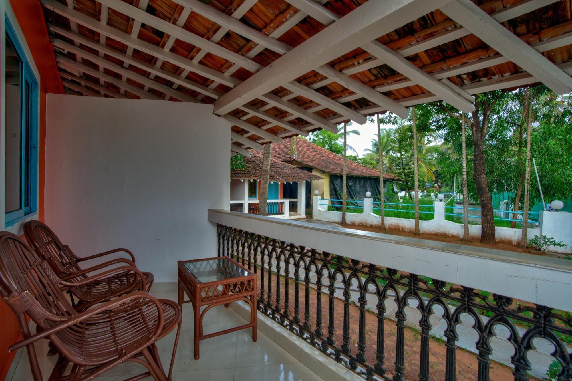 Papilio Beach Front Cottages-Tbv Baga Exterior photo