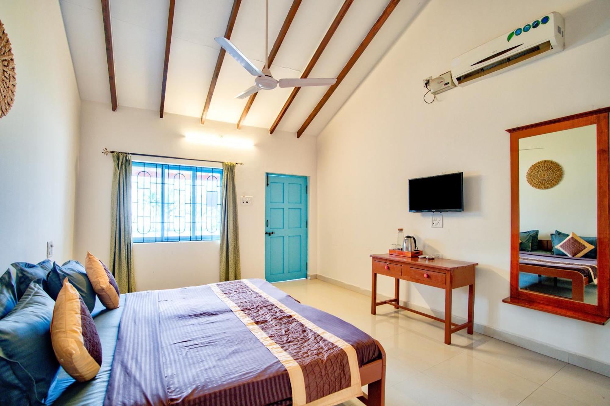 Papilio Beach Front Cottages-Tbv Baga Exterior photo