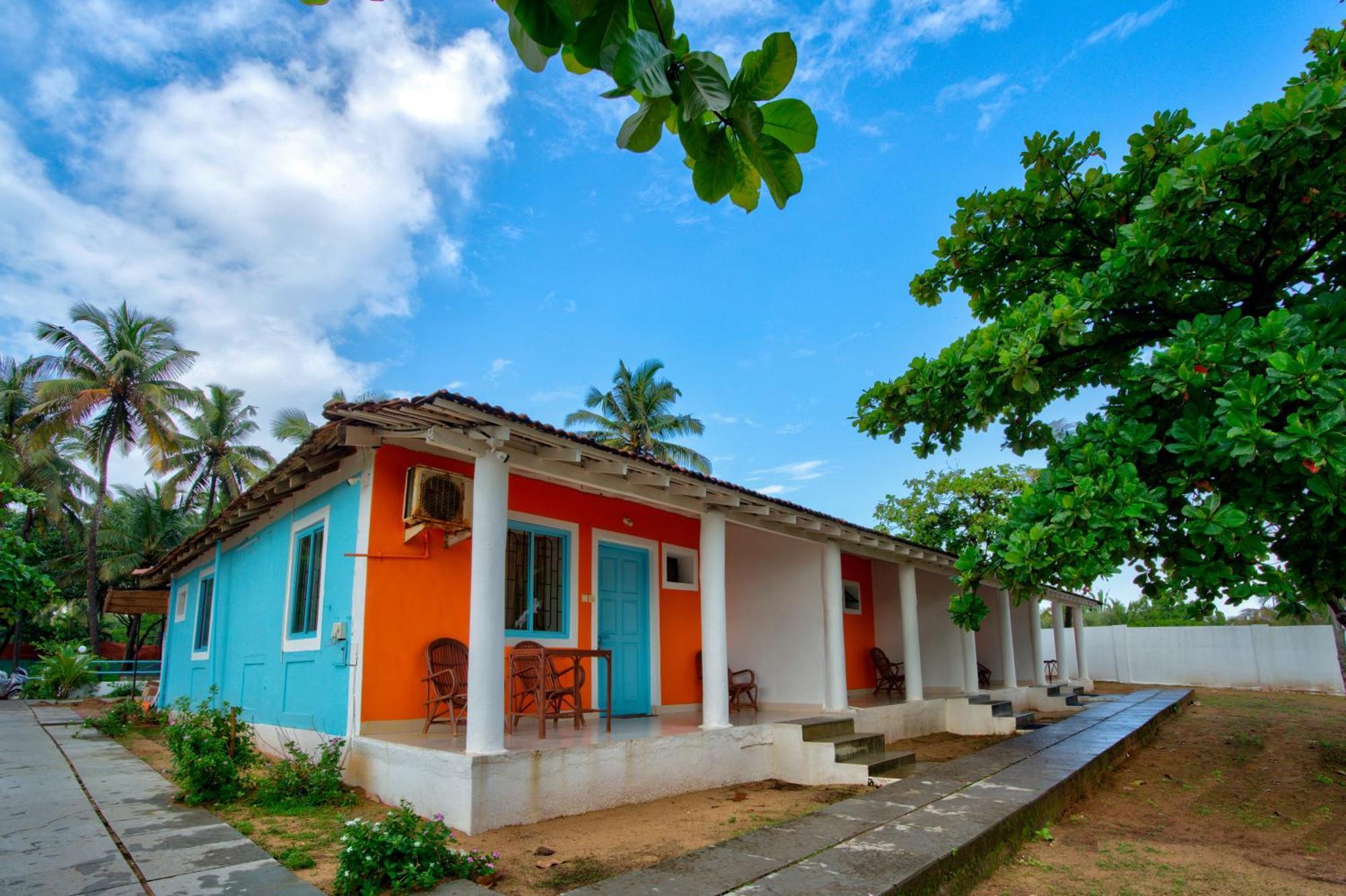 Papilio Beach Front Cottages-Tbv Baga Exterior photo