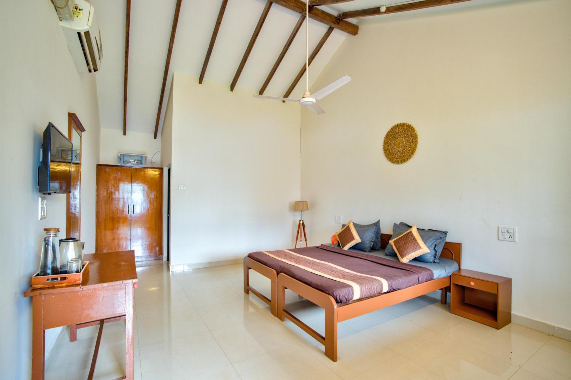 Papilio Beach Front Cottages-Tbv Baga Exterior photo