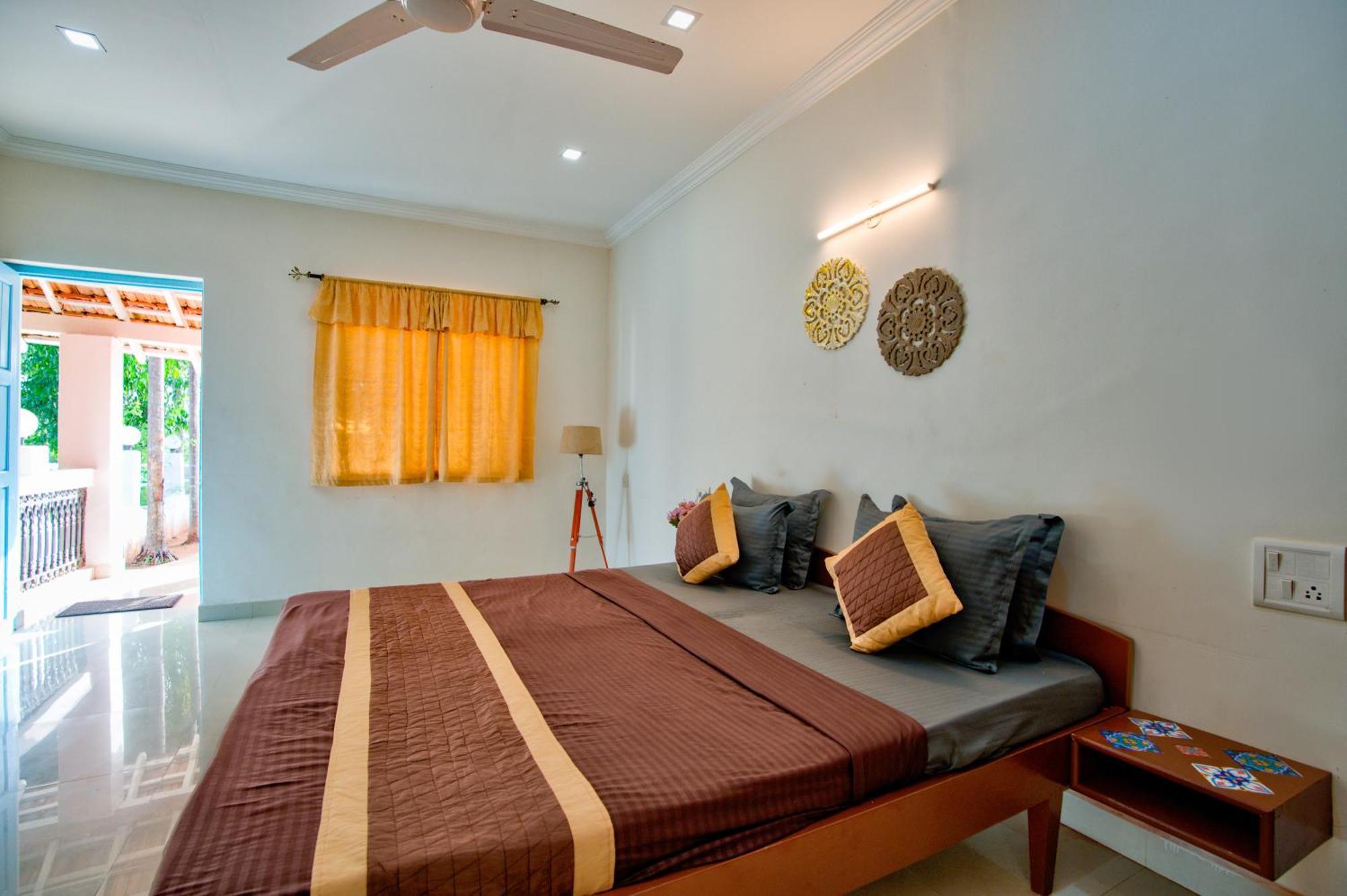 Papilio Beach Front Cottages-Tbv Baga Exterior photo