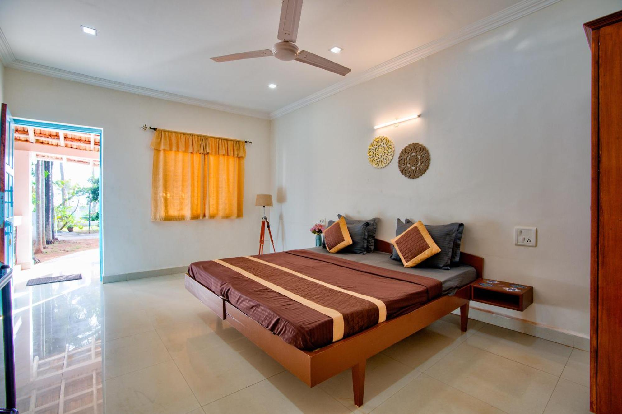 Papilio Beach Front Cottages-Tbv Baga Exterior photo