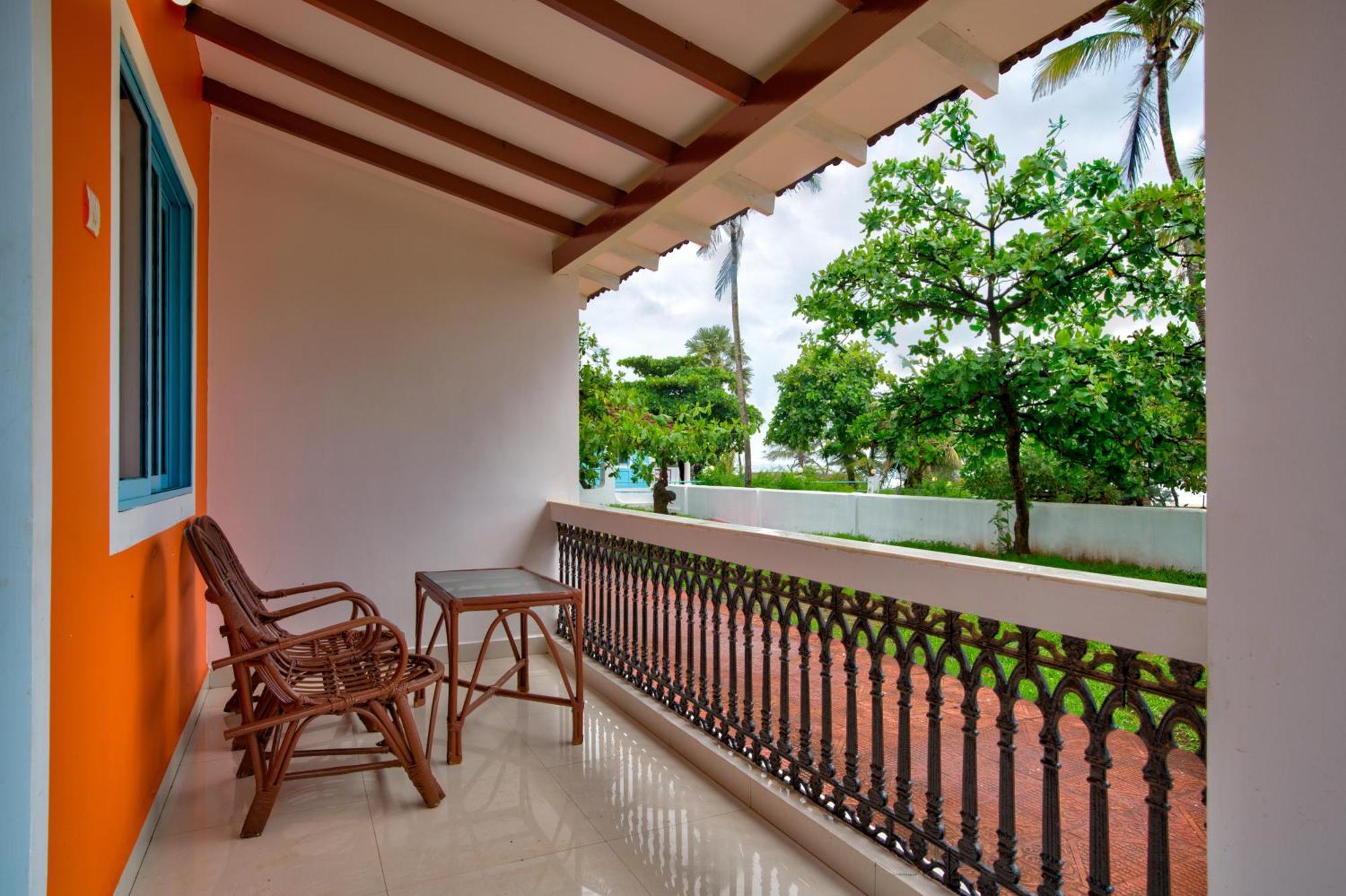 Papilio Beach Front Cottages-Tbv Baga Exterior photo