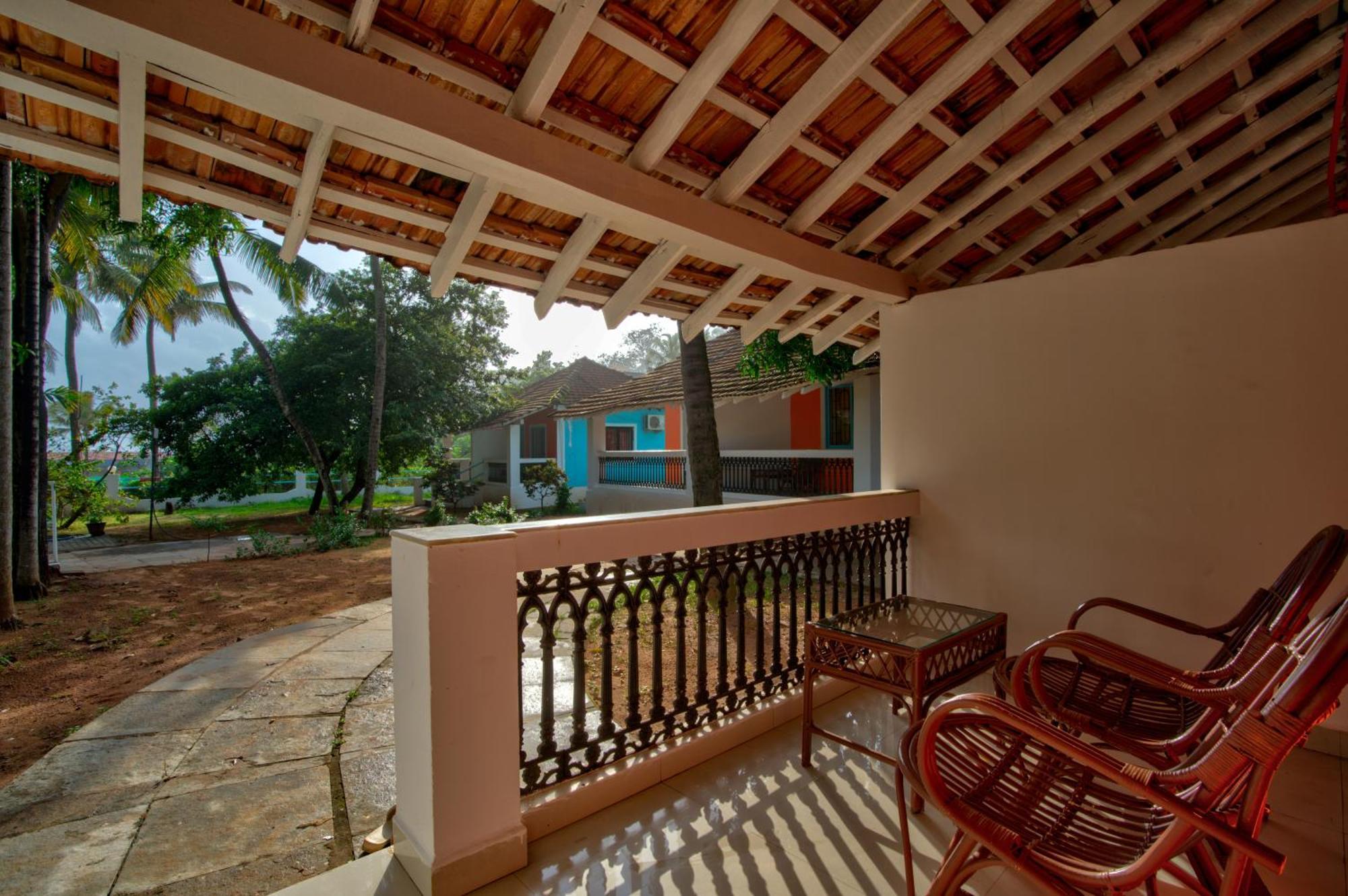Papilio Beach Front Cottages-Tbv Baga Exterior photo