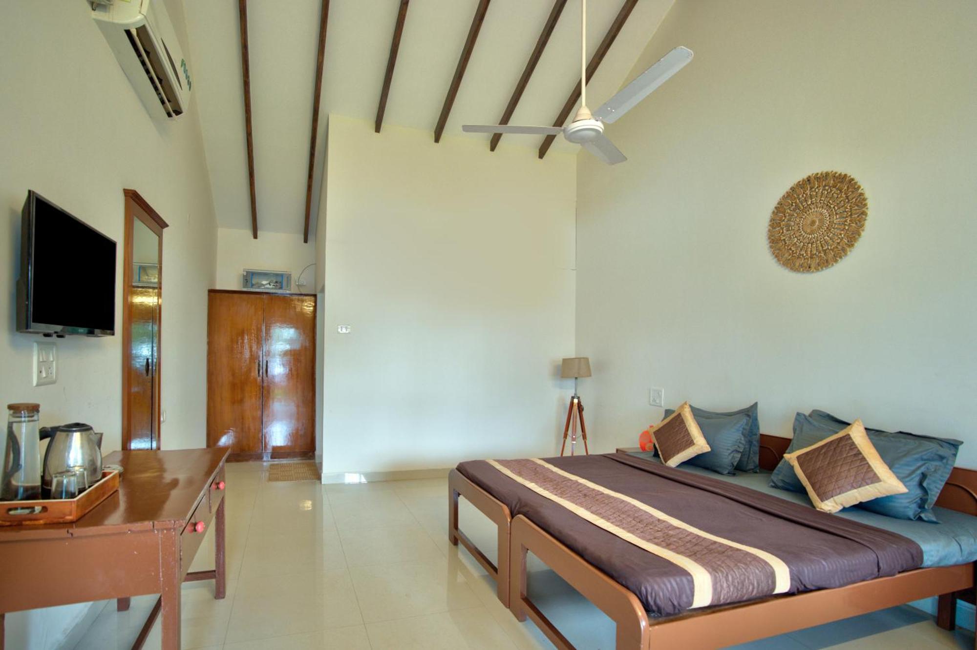 Papilio Beach Front Cottages-Tbv Baga Exterior photo